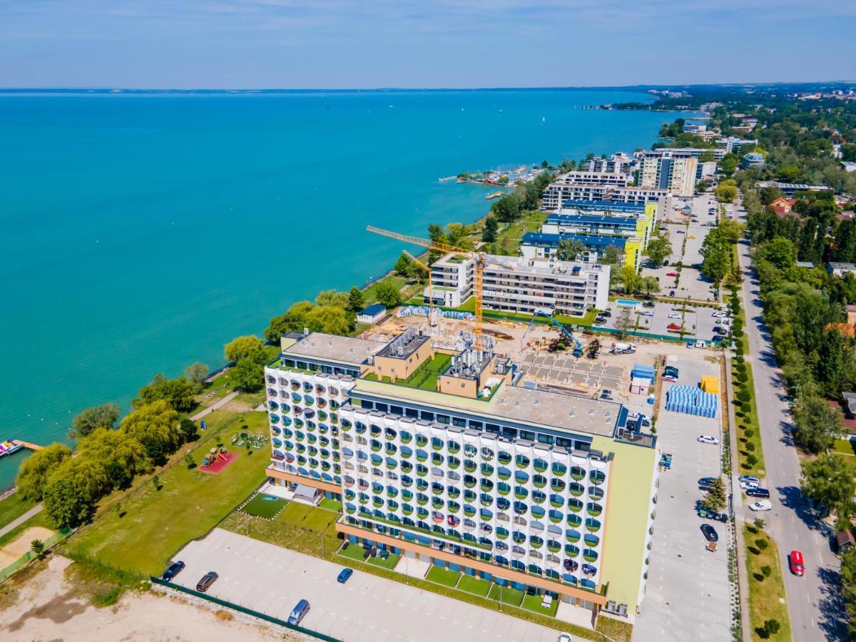 Csenge Apartman Siófok Exterior foto